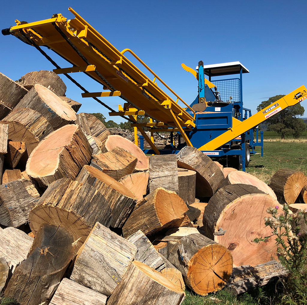 【LOGGER WOOD SUPPLY CO】 1800×1400mm ラグ LOGGER WOOD SUPPLY CO】 1800×1400mm Work Blanket